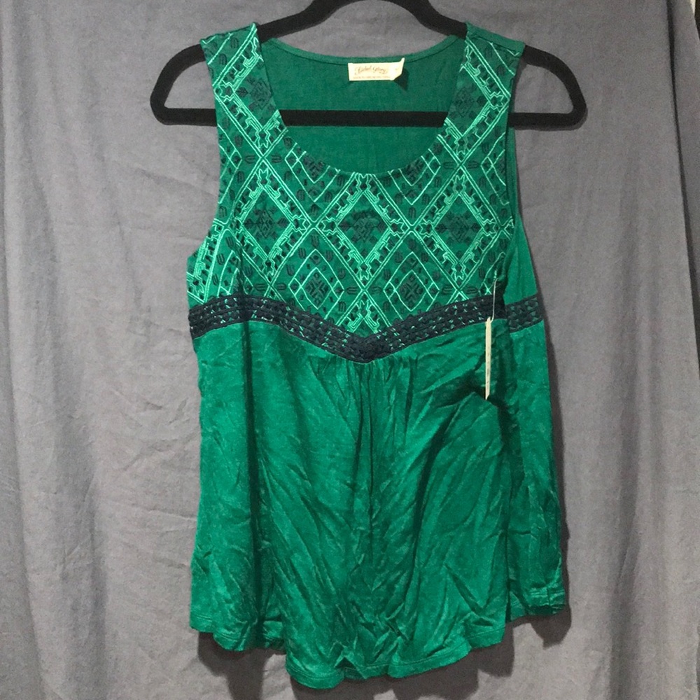 New with tags green and navy sleeveless top